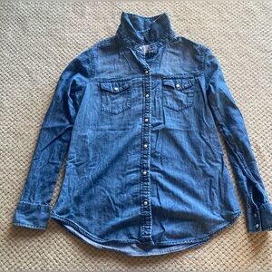 Liz Claiborne Women’s Denim Button-Up Shirt
